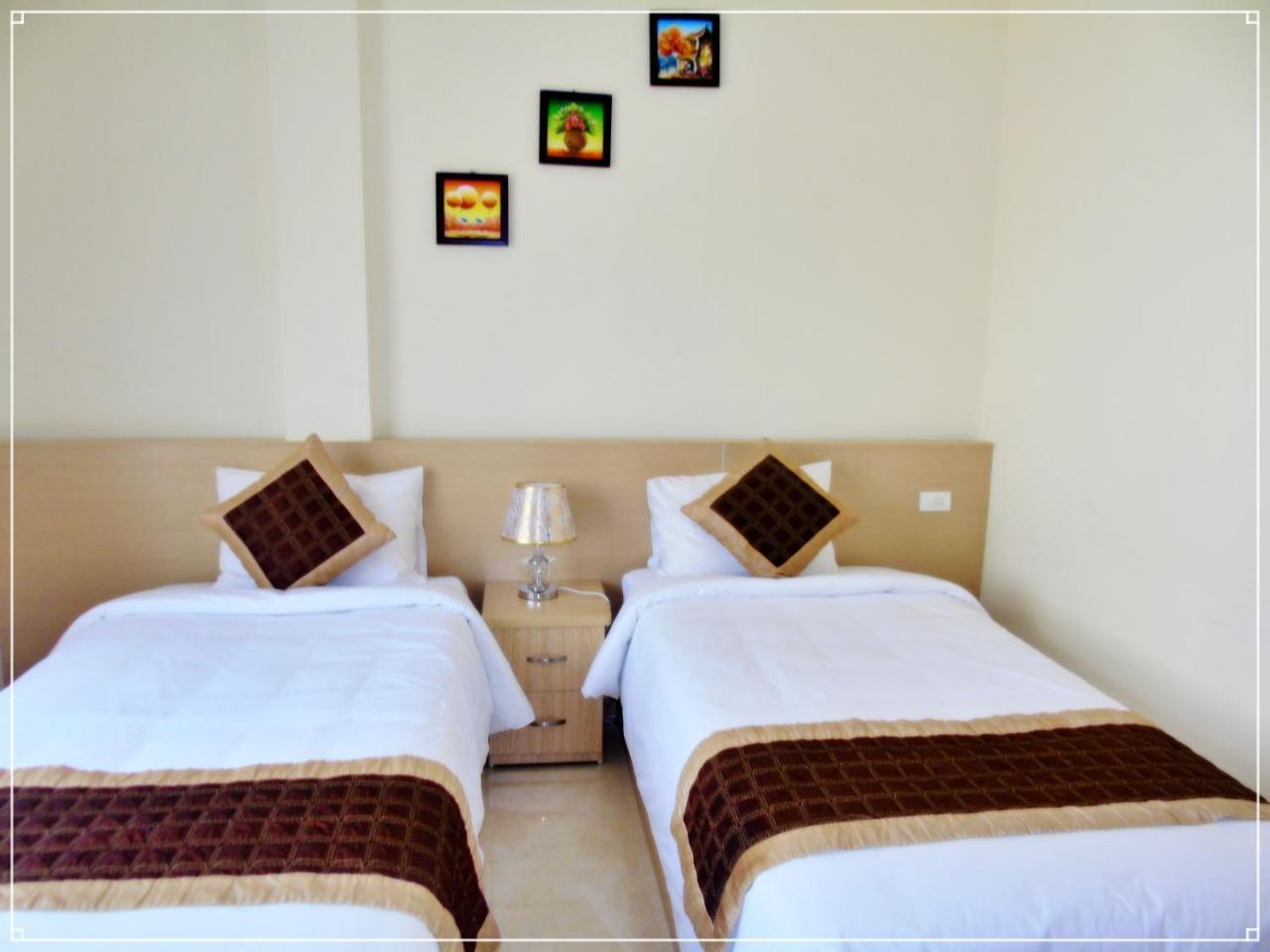 Vang Vieng Galaxy Hotel Buitenkant foto